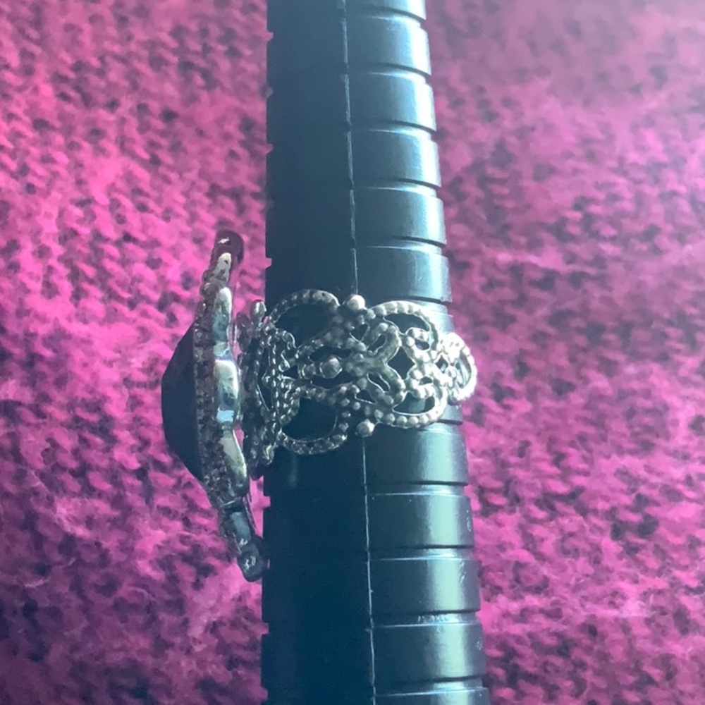 Emerald Green/Silver Ring.(Adjustable)(NWOT) - Picture 5 of 7
